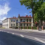 Lägenhet Near Old Town
