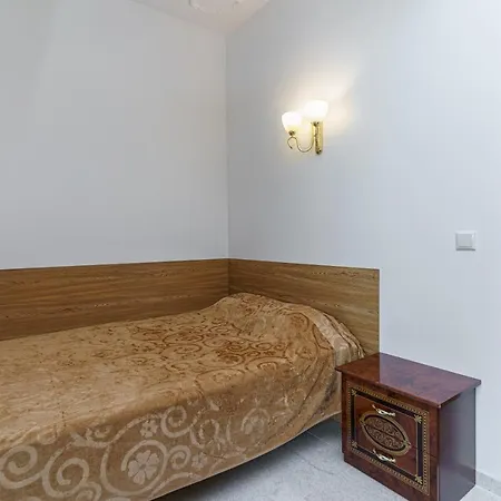 Near Old Town Apartman *