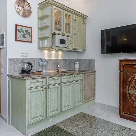 Apartment Near Old Town