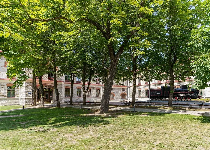 Near Old Town Apartamento *