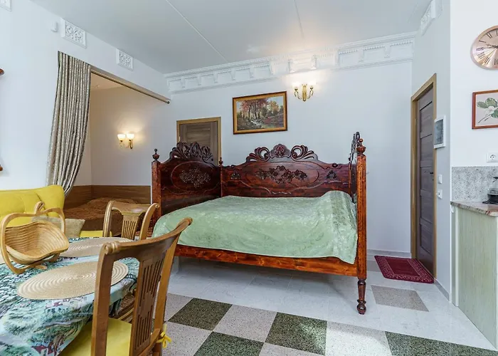 Near Old Town 公寓 *