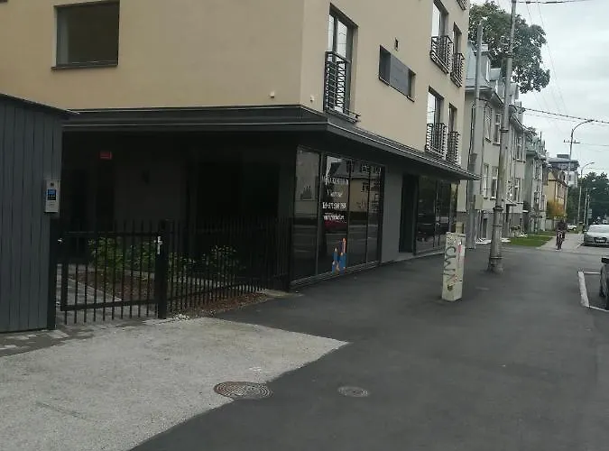 Near Old Town Apartment